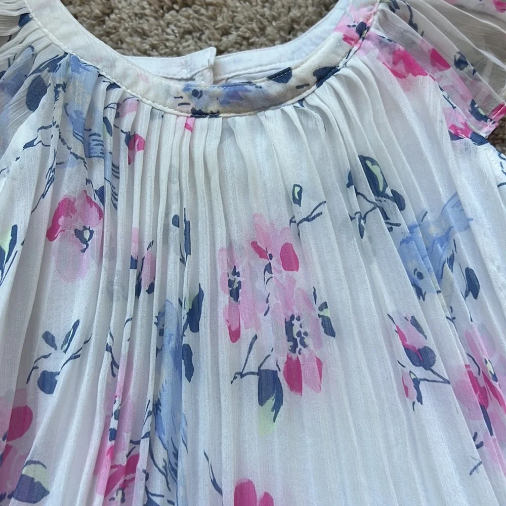 BabyGap Toddler Girl White Accordion Dress Size 3t